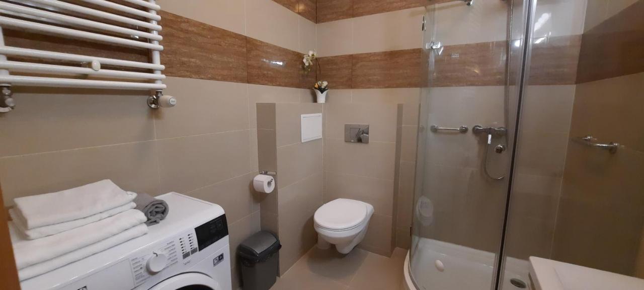 Angel City Apartments Krasków Εξωτερικό φωτογραφία