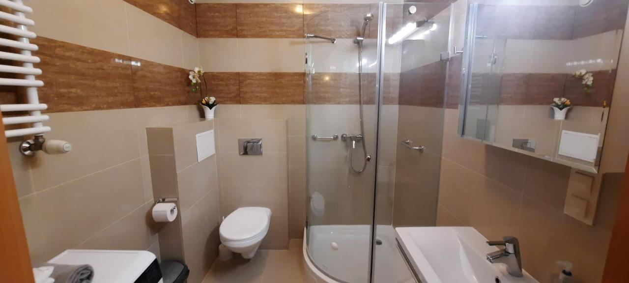 Angel City Apartments Krasków Εξωτερικό φωτογραφία