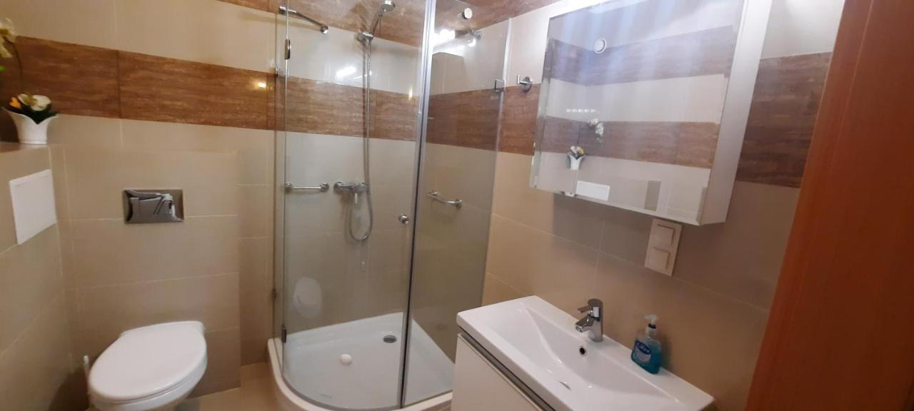 Angel City Apartments Krasków Εξωτερικό φωτογραφία